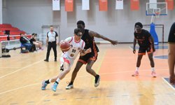 ProLeague’de Caesar Larnaka GB ve Soyer Altınbaş Kıbrıs kazandı