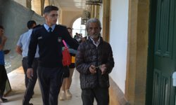 7 yıl kaçak yaşadı