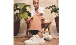 Kadın Sneaker Modellerinde Günlük Şıklık ve Konfor