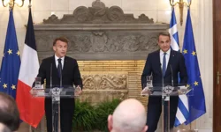 "Türkiye'den tehdit gelirse Yunanistan'ın yanında dururuz"