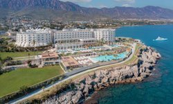 Merit Park Hotel & Casino en beğenilen 100 otel arasında