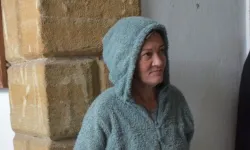 Boşanma aşamasındaki eşini çakıyla yaraladı