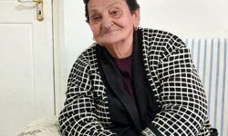 Akdoğan, Raziye teyzesini kaybetti