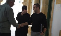 Aranan zanlı polise teslim oldu