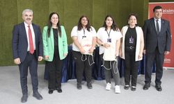 DAÜ TechGirls Komitesi'nin düzenlediği liseler arası bilişim yarışması yapıldı