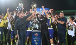 Amcaoğlu: “Bu kupa emeğin, inancın ve gençliğe verilen değerin en güzel karşılığı”