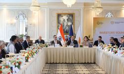 Hristodulidis Hindistan’da temaslarda bulunuyor