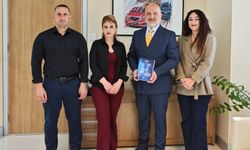 Yakın Doğu Üniversitesi’nden hukuk sınavlarına hazırlıkta yeni rehber