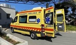 Baf’ta dört ambulans kundaklandı