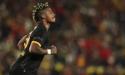Lemina 1 yıl daha Galatasaray'da