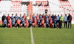 Meclis Takımı ile Çatalköy Esentepe Belediyesi dostluk maçında karşılaştı