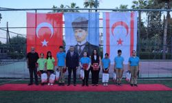 Başarılı öğrenciler ödüllendirildi
