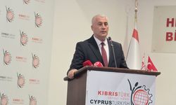 "Kıbrıs Türkü izolasyonlara  rağmen başarı hikayesi yazıyor"