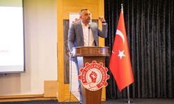 Kamu-İş, “Toplu İş Sözleşmesi Yasası ve Uygulamaları” paneli düzenledi