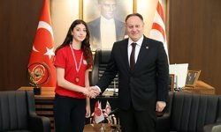 Öztürkler: “Fırsat verildiğinde gençlerimiz kendini gösteriyor”