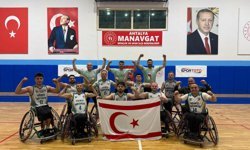 KKTC Vakıflar Takımı final grubunda
