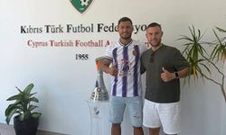 Mormenekşe golcülerini bırakmadı