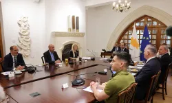 Rumlardan “tek egemenlik, sıfır garanti" şartı