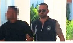 Evden uyuşturucu ve tarihi eser çıktı