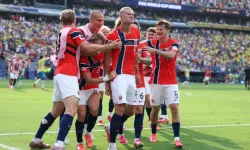 Norveç çeyrek finale Haaland'la kürek çekti