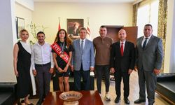 Üstel “Seninle gurur duyuyoruz”