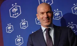 Zidane resmen Fransa'nın başında