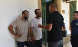 Araçta baygın bulundu