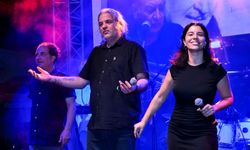Erdinç Gündüz, adını taşıyan meydanda Sıla 4 şarkılarıyla anıldı