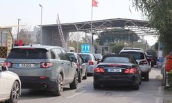 Sınır kapılarında tezat tablo