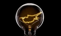 Güney Kıbrıs’ta güneş enerji sistemindeki arıza elektrik kesintisine neden oldu