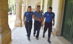 Eşini dövdü, kaçak çıktı