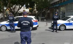 Sahte belge düzenleyen çetelerin çökertildiği iddiası