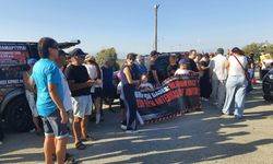 Ağrotur sakinleri bölgeye yeni anten kurulmasını protesto etti