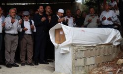 Girne'de geminin batması sonucu hayatını kaybeden 2 kişinin cenazeleri Hatay'da defnedildi