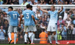 Sekiz gollü maçta kazanan Manchester City