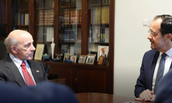 Hristodulidis ABD’nin Kıbrıs Büyükelçisi Breslow’la görüştü