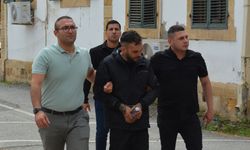 Bahçede uyuşturucu, odada yeşil reçeteli haplar çıktı