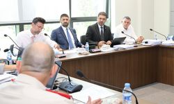 İdari Komite, iki yasa önerisi ve bir yasa tasarısını Genel Kurul’a sevk etti