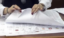 Karma oy tarihe karıştı