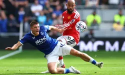 Manchester United sonunu getiremedi