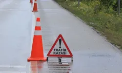 Ülkede yaşanan trafik kazalarında 2'si yaya 4 kişi yaralandı