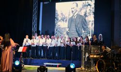 LBO Halk Müziği Korosu konser verdi