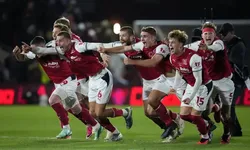 Arsenal’e Lig Kupası’nda tarihi şok
