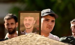 Gemi kazasında yakınlarını kaybeden aileler, Girne Mahkemesi önünde adalet çağrısında bulundu