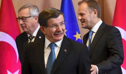 FT: Türkiye, AB'yle vize görüşmelerinde zorlu engellerle karşı karşıya