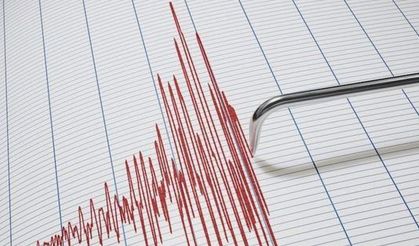 Van Tuşba'da 5,2 büyüklüğünde deprem