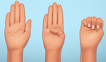 Uluslararası yardım işareti yapan çocuk ailesini kurtardı