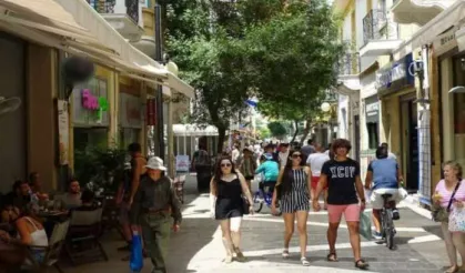 Güney Kıbrıs'ta yabancı uyruklulara vatandaşlık rakamlarında azalma