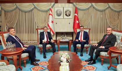 Üstel: "Sağlıkta dönüşümün ve toplumsal refahın yılı olacak"