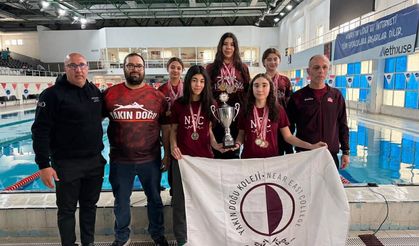 Havuzda Yakındoğu Ortaokulu Kızları Trabzon biletini aldı